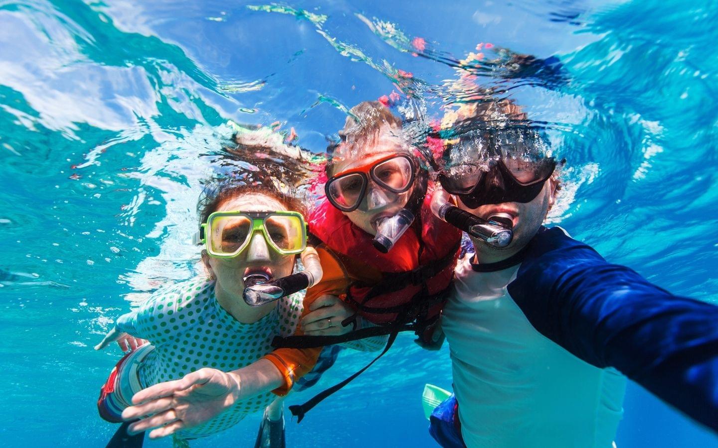 5 Snorkelling Essentials for Your Next Underwater Adventure